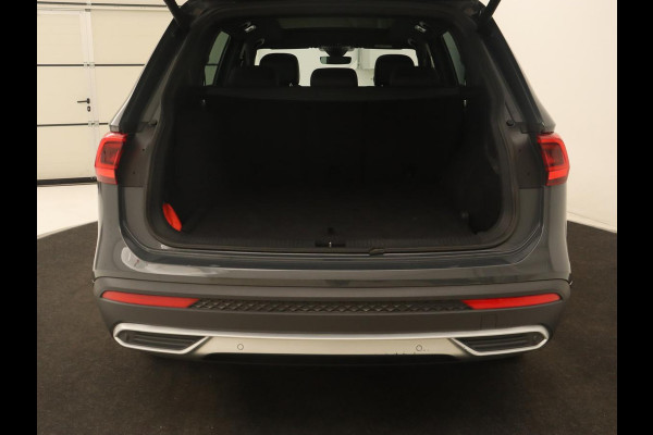 Seat Tarraco 1.4 TSI e-Hybrid PHEV Xcellence | Panoramadak | 360 Camera | Stoelverwarming | Carplay | Alcantara | Adaptive cruise | Achterbankverwarming | Navigatie | Park Assist | Plug In Seat Tarraco 1.4 TSI e-Hybrid PHEV Xcellence | Panoramadak | 360 Camera | Stoelverwarming | Carplay | Alcantara | Adaptive cruise | Achterbankverwarming | Navigatie | Park Assist | Plug In
