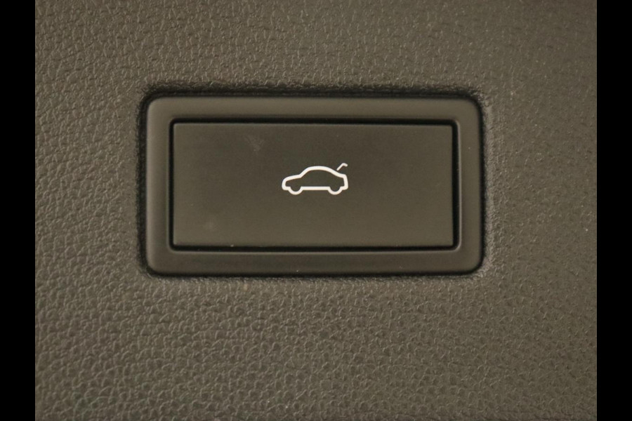 Seat Tarraco 1.4 TSI e-Hybrid PHEV Xcellence | Panoramadak | 360 Camera | Stoelverwarming | Carplay | Alcantara | Adaptive cruise | Achterbankverwarming | Navigatie | Park Assist | Plug In Seat Tarraco 1.4 TSI e-Hybrid PHEV Xcellence | Panoramadak | 360 Camera | Stoelverwarming | Carplay | Alcantara | Adaptive cruise | Achterbankverwarming | Navigatie | Park Assist | Plug In