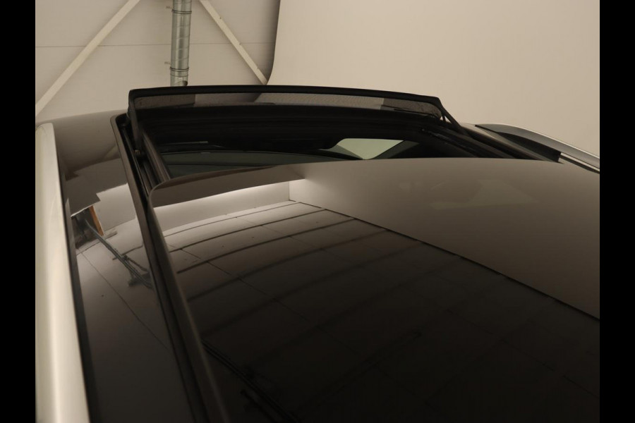 Seat Tarraco 1.4 TSI e-Hybrid PHEV Xcellence | Panoramadak | 360 Camera | Stoelverwarming | Carplay | Alcantara | Adaptive cruise | Achterbankverwarming | Navigatie | Park Assist | Plug In Seat Tarraco 1.4 TSI e-Hybrid PHEV Xcellence | Panoramadak | 360 Camera | Stoelverwarming | Carplay | Alcantara | Adaptive cruise | Achterbankverwarming | Navigatie | Park Assist | Plug In