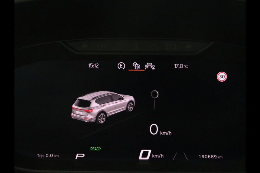 Seat Tarraco 1.4 TSI e-Hybrid PHEV Xcellence | Panoramadak | 360 Camera | Stoelverwarming | Carplay | Alcantara | Adaptive cruise | Achterbankverwarming | Navigatie | Park Assist | Plug In Seat Tarraco 1.4 TSI e-Hybrid PHEV Xcellence | Panoramadak | 360 Camera | Stoelverwarming | Carplay | Alcantara | Adaptive cruise | Achterbankverwarming | Navigatie | Park Assist | Plug In