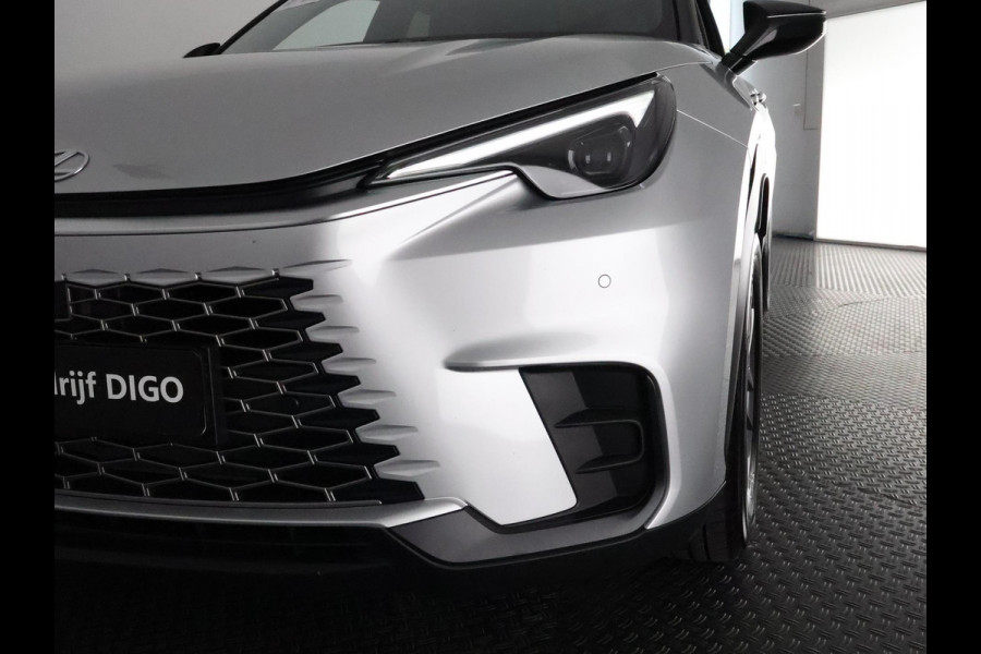 Lexus LBX BUSINESSLINE BI-TONE GARANTIE 2035 ! BI-TONE PRO LINE-PACK.DODE HOEK SENSOR. PDC V+A STUUR/STOEL VERWARMING