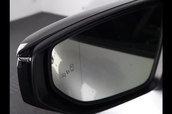 Lexus LBX BUSINESSLINE BI-TONE GARANTIE 2035 ! BI-TONE PRO LINE-PACK.DODE HOEK SENSOR. PDC V+A STUUR/STOEL VERWARMING