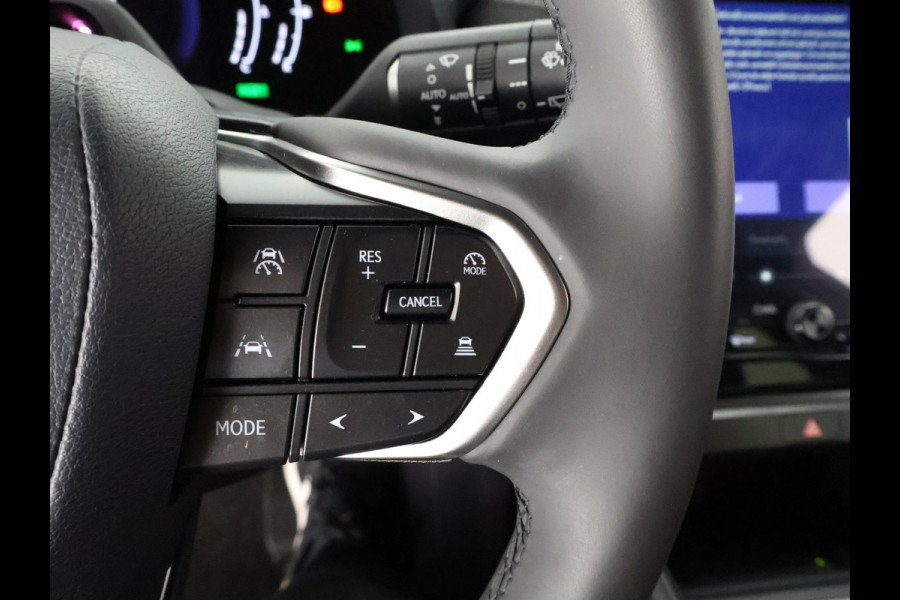 Lexus LBX BUSINESSLINE BI-TONE GARANTIE 2035 ! BI-TONE PRO LINE-PACK.DODE HOEK SENSOR. PDC V+A STUUR/STOEL VERWARMING