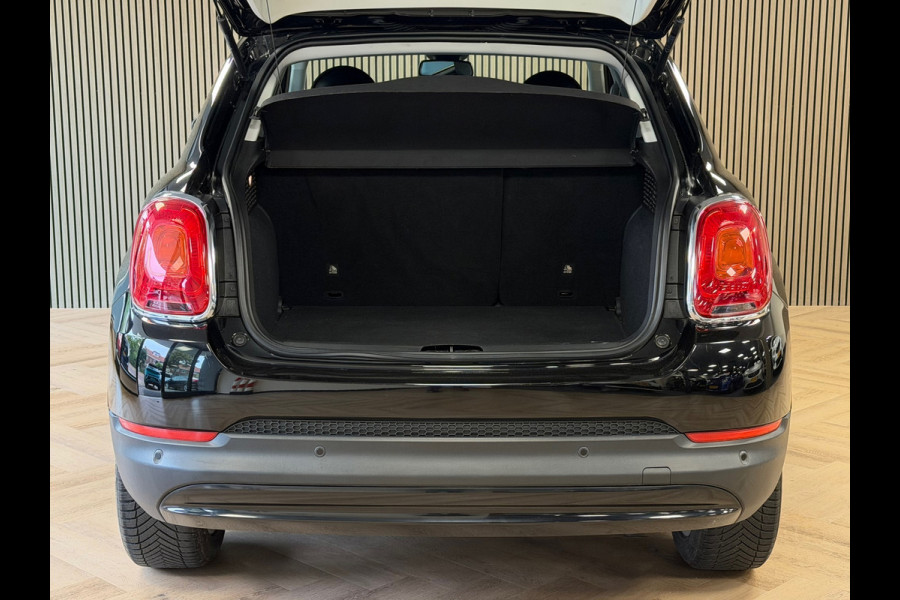 Fiat 500X 1.4 Turbo MultiAir AUT. AIRCO CAMERA NAVIGATIE CRUISE STOEL-STUURVERWARMING KEYLESS-GO USB PDC Fiat 500X 1.4 Turbo MultiAir AUT. AIRCO CAMERA NAVIGATIE CRUISE STOEL-STUURVERWARMING KEYLESS-GO USB PDC