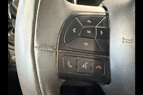 Fiat 500X 1.4 Turbo MultiAir AUT. AIRCO CAMERA NAVIGATIE CRUISE STOEL-STUURVERWARMING KEYLESS-GO USB PDC Fiat 500X 1.4 Turbo MultiAir AUT. AIRCO CAMERA NAVIGATIE CRUISE STOEL-STUURVERWARMING KEYLESS-GO USB PDC