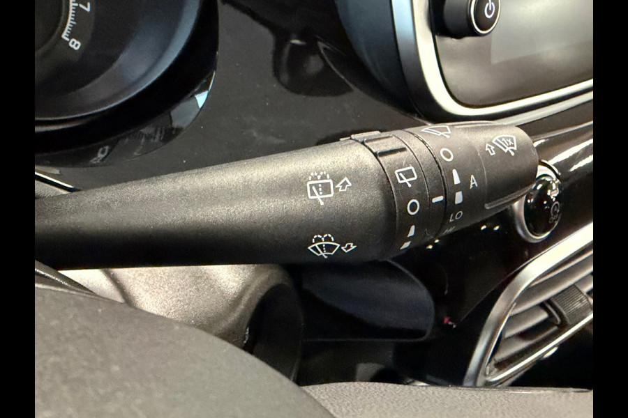 Fiat 500X 1.4 Turbo MultiAir AUT. AIRCO CAMERA NAVIGATIE CRUISE STOEL-STUURVERWARMING KEYLESS-GO USB PDC Fiat 500X 1.4 Turbo MultiAir AUT. AIRCO CAMERA NAVIGATIE CRUISE STOEL-STUURVERWARMING KEYLESS-GO USB PDC