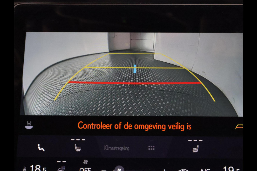 Lexus LBX Business Line Pro 2WD | Dodehoek detectie | Stuur- & Stoelverwarming | Navigatie | Parkeersensoren Lexus LBX Business Line Pro 2WD | Dodehoek detectie | Stuur- & Stoelverwarming | Navigatie | Parkeersensoren