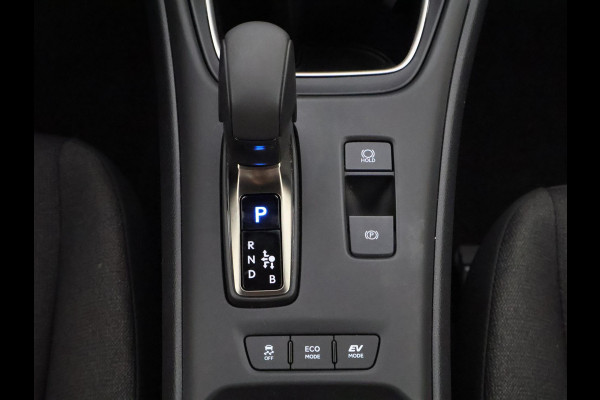 Lexus LBX Business Line Pro 2WD | Dodehoek detectie | Stuur- & Stoelverwarming | Navigatie | Parkeersensoren Lexus LBX Business Line Pro 2WD | Dodehoek detectie | Stuur- & Stoelverwarming | Navigatie | Parkeersensoren