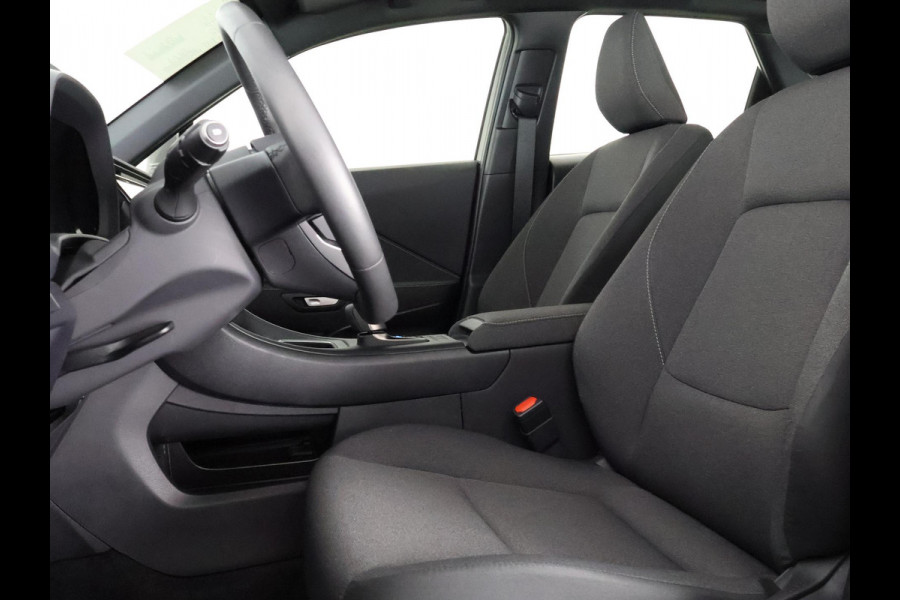 Lexus LBX Business Line Pro 2WD | Dodehoek detectie | Stuur- & Stoelverwarming | Navigatie | Parkeersensoren Lexus LBX Business Line Pro 2WD | Dodehoek detectie | Stuur- & Stoelverwarming | Navigatie | Parkeersensoren