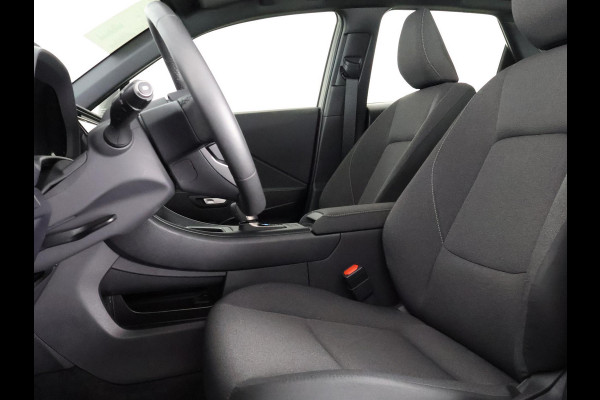 Lexus LBX Business Line Pro 2WD | Dodehoek detectie | Stuur- & Stoelverwarming | Navigatie | Parkeersensoren Lexus LBX Business Line Pro 2WD | Dodehoek detectie | Stuur- & Stoelverwarming | Navigatie | Parkeersensoren