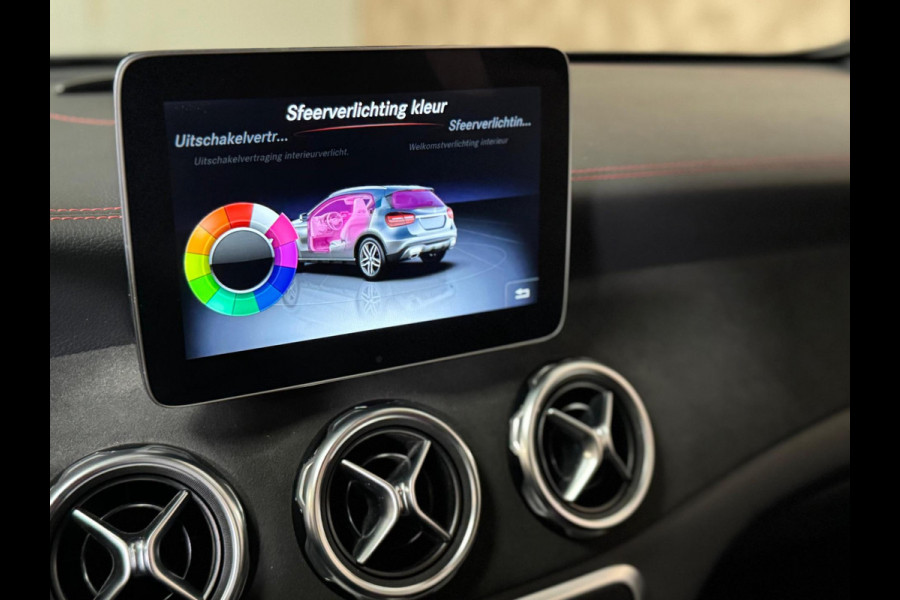 Mercedes-Benz GLA 200 AMG Premium Plus | H/K | Memory | Pano | Camera | Sfeerverl | Leer | Keyless | BTW |