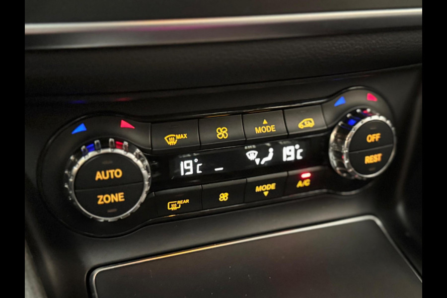 Mercedes-Benz GLA 200 AMG Premium Plus | H/K | Memory | Pano | Camera | Sfeerverl | Leer | Keyless | BTW |