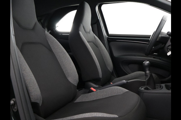 Toyota Aygo X 1.0 VVT-i MT Play | Apple Carplay & Android Auto | Adaptive Cruise Control | Cruise control