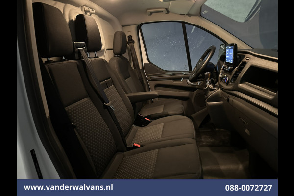 Ford Transit Custom 2.0 TDCI 131pk L2H1 Euro6 Airco | Apple Carplay | Android Auto | LED | Cruisecontrol Stoelverwarming, Verwarmde voorruit, Parkeersensoren, Bijrijdersbank, 2800kg trekvermogen