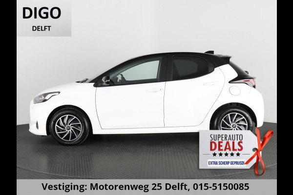 Toyota Yaris 1.5 HYB 1e EIG GARANTIE TOT 11-2032* BLACK & WHITE BIJNA 2023. CLOUD NAVI.CLIMA.CRUISE