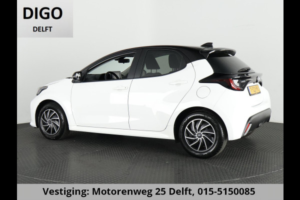 Toyota Yaris 1.5 HYBRID AUTOMAAT BLACK & WHITE GARANTIE 8-2033 NAVIGATIE.CLIMA.CRUISE