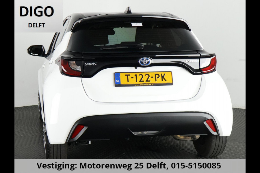 Toyota Yaris 1.5 HYBRID AUTOMAAT BLACK & WHITE GARANTIE 8-2033 NAVIGATIE.CLIMA.CRUISE