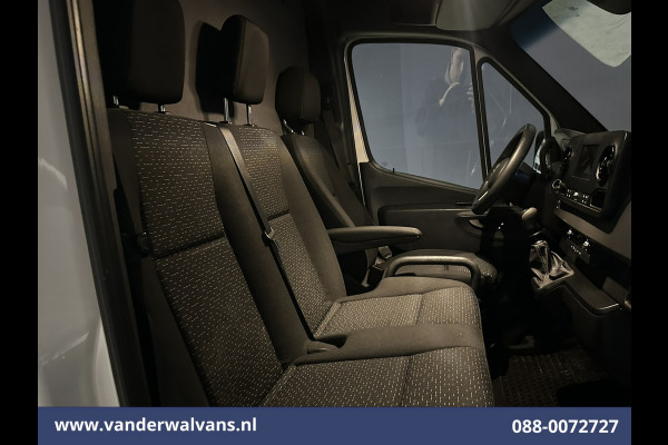 Mercedes-Benz Sprinter 316 CDI 163pk L2H1 Euro6 Airco | Camera | Navigatie | Apple Carplay | Android Auto | Chauffeursstoel Cruisecontrol, Trekhaak, Bijrijdersbank Mercedes-Benz Sprinter 316 CDI 163pk L2H1 Euro6 Airco | Camera | Navigatie | Apple Carplay | Android Auto | Chauffeursstoel Cruisecontrol, Trekhaak, Bijrijdersbank