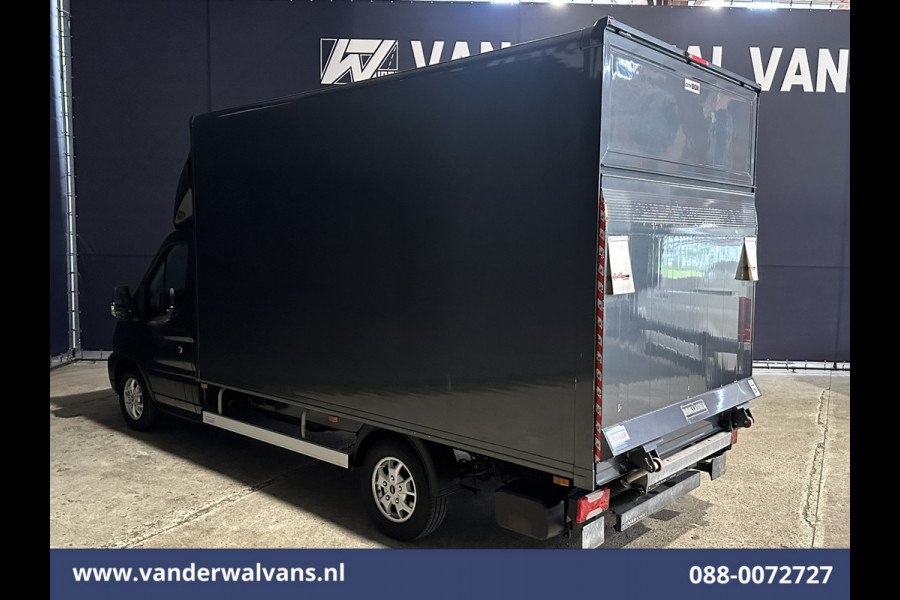 Ford Transit 2.0 TDCI 130pk Bakwagen Laadklep Euro6 Airco | 951kg laadvermogen | Camera | Navigatie | Cruisecontrol LM velgen, Verwarmde voorruit, Stoelverwarming, Bijrijdersbank Ford Transit 2.0 TDCI 130pk Bakwagen Laadklep Euro6 Airco | 951kg laadvermogen | Camera | Navigatie | Cruisecontrol LM velgen, Verwarmde voorruit, Stoelverwarming, Bijrijdersbank