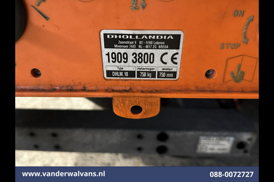Ford Transit 2.0 TDCI 130pk Bakwagen Laadklep Euro6 Airco | 951kg laadvermogen | Camera | Navigatie | Cruisecontrol LM velgen, Verwarmde voorruit, Stoelverwarming, Bijrijdersbank Ford Transit 2.0 TDCI 130pk Bakwagen Laadklep Euro6 Airco | 951kg laadvermogen | Camera | Navigatie | Cruisecontrol LM velgen, Verwarmde voorruit, Stoelverwarming, Bijrijdersbank