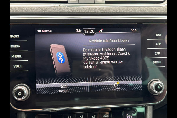 Škoda Superb Combi 1.4 TSI iV Ambition * Trekhaak * Camera * Keyless * Carplay *