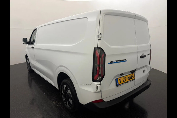 Ford E-Transit Custom 340 L2H1 65kWh l AIRCO l CARPLAY l CAMERA l CRUISE CONTROL Ford E-Transit Custom 340 L2H1 65kWh l AIRCO l CARPLAY l CAMERA l CRUISE CONTROL
