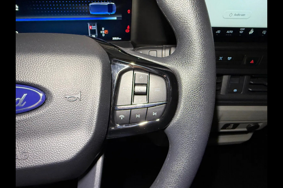 Ford E-Transit Custom 340 L2H1 65kWh l AIRCO l CARPLAY l CAMERA l CRUISE CONTROL Ford E-Transit Custom 340 L2H1 65kWh l AIRCO l CARPLAY l CAMERA l CRUISE CONTROL