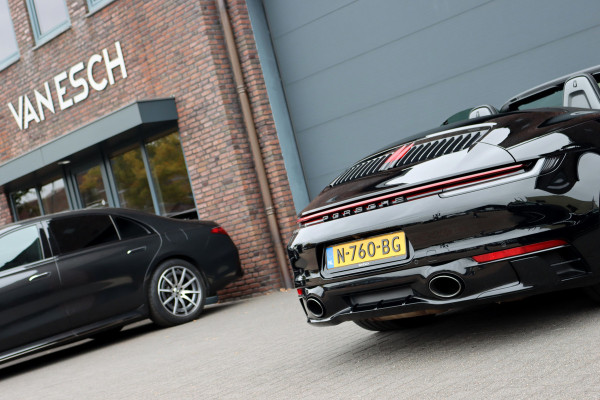 Porsche 911 992 Cabrio 3.0 Carrera S | Vierwielbesturing | Sport Chrono | Sportuitlaat | Sport Design Pakket | PASM | Stoelventilatie | Dynamic Light System+ | Surround Camera | Porsche 911 992 Cabrio 3.0 Carrera S | Vierwielbesturing | Sport Chrono | Sportuitlaat | Sport Design Pakket | PASM | Stoelventilatie | Dynamic Light System+ | Surround Camera |
