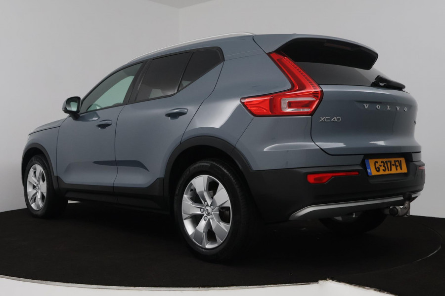 Volvo XC40 1.5 T3 Momentum Pro (TREKHAAK, H&K AUDIO, STOELVERWARMING, AUTOMAAT, ACHTERUITRIJCAMERA, PARKEERSENSOREN) Volvo XC40 1.5 T3 Momentum Pro (TREKHAAK, H&K AUDIO, STOELVERWARMING, AUTOMAAT, ACHTERUITRIJCAMERA, PARKEERSENSOREN)