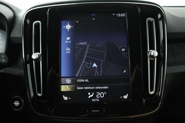 Volvo XC40 1.5 T3 Momentum Pro (TREKHAAK, H&K AUDIO, STOELVERWARMING, AUTOMAAT, ACHTERUITRIJCAMERA, PARKEERSENSOREN) Volvo XC40 1.5 T3 Momentum Pro (TREKHAAK, H&K AUDIO, STOELVERWARMING, AUTOMAAT, ACHTERUITRIJCAMERA, PARKEERSENSOREN)
