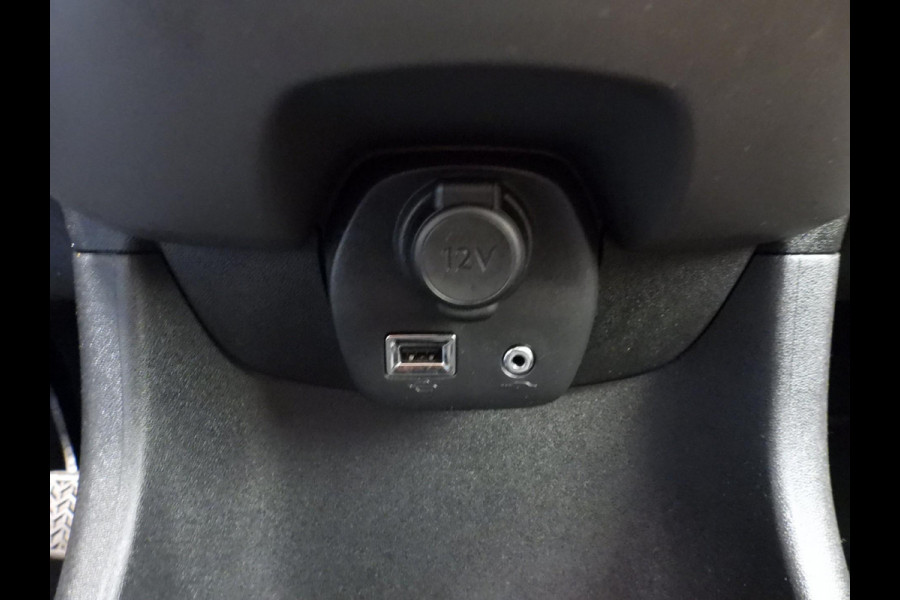 Peugeot 108 1.0 e-VTi Dynamic Techno NAVI-APP/CAMERA/AIRCO/BLUETOOTH! Peugeot 108 1.0 e-VTi Dynamic Techno NAVI-APP/CAMERA/AIRCO/BLUETOOTH!