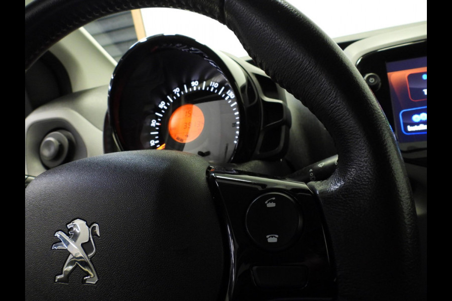 Peugeot 108 1.0 e-VTi Dynamic Techno NAVI-APP/CAMERA/AIRCO/BLUETOOTH! Peugeot 108 1.0 e-VTi Dynamic Techno NAVI-APP/CAMERA/AIRCO/BLUETOOTH!
