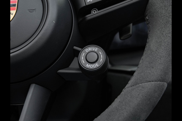 Porsche 911 Cabrio 3.0 Carrera GTS - Burmester Audio - Matrix LED - ACC Porsche 911 Cabrio 3.0 Carrera GTS - Burmester Audio - Matrix LED - ACC