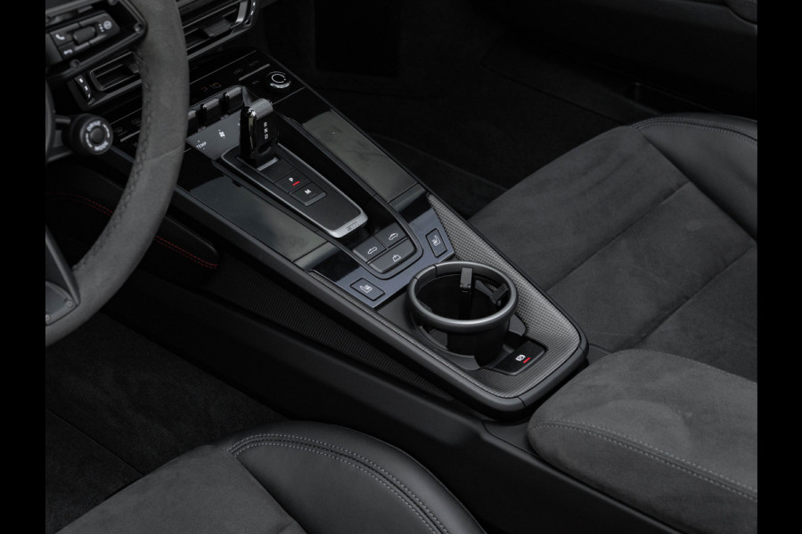 Porsche 911 Cabrio 3.0 Carrera GTS - Burmester Audio - Matrix LED - ACC Porsche 911 Cabrio 3.0 Carrera GTS - Burmester Audio - Matrix LED - ACC