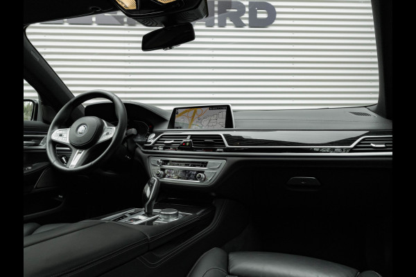 BMW 7 Serie 745e M-Sport - Dak - Nappa - Driving Ass Prof - Lasers - Soft Close