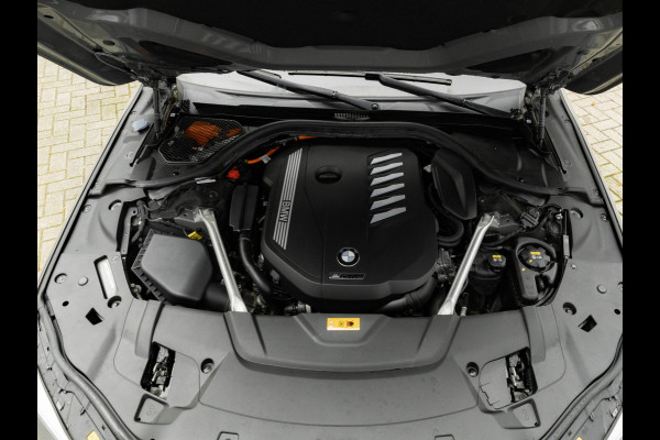 BMW 7 Serie 745e M-Sport - Dak - Nappa - Driving Ass Prof - Lasers - Soft Close