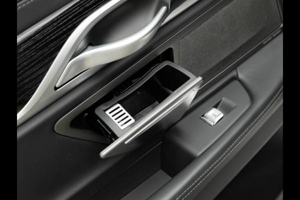 BMW 7 Serie 745e M-Sport - Dak - Nappa - Driving Ass Prof - Lasers - Soft Close