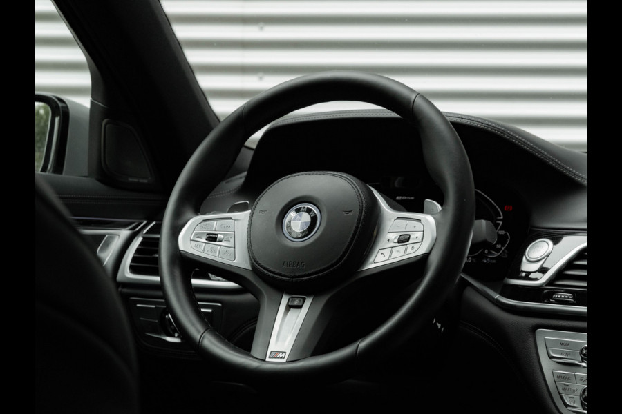 BMW 7 Serie 745e M-Sport - Dak - Nappa - Driving Ass Prof - Lasers - Soft Close