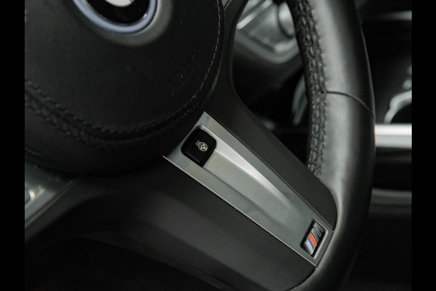 BMW 7 Serie 745e M-Sport - Dak - Nappa - Driving Ass Prof - Lasers - Soft Close