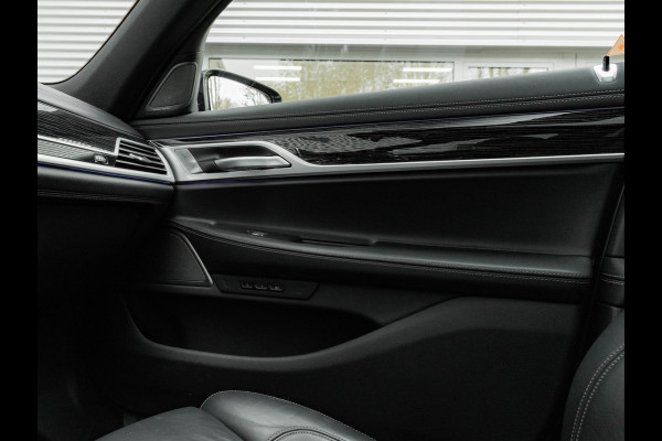 BMW 7 Serie 745e M-Sport - Dak - Nappa - Driving Ass Prof - Lasers - Soft Close
