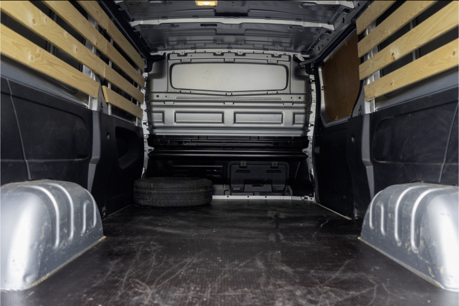 Nissan Primastar **dCi | L2H1 | Automaat | 150 PK | LED | Cruise | Airco | PDC | Euro 6**