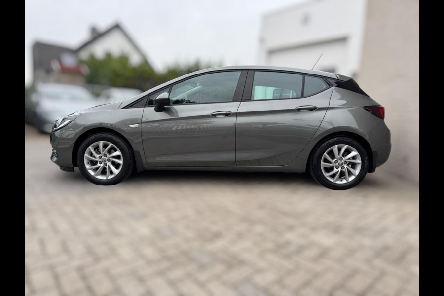 Opel Astra 1.2 Edition TREKHAAK / NL AUTO / CAMERA / CRUISE / CARPLAY / ECC / NAVI / LMV / 110KW Opel Astra 1.2 Edition TREKHAAK / NL AUTO / CAMERA / CRUISE / CARPLAY / ECC / NAVI / LMV / 110KW