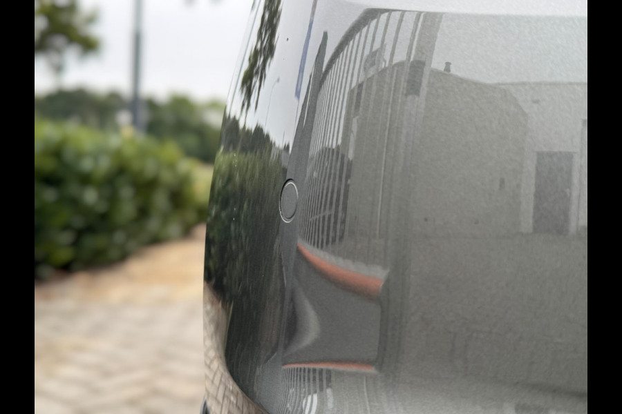 Opel Astra 1.2 Edition TREKHAAK / NL AUTO / CAMERA / CRUISE / CARPLAY / ECC / NAVI / LMV / 110KW Opel Astra 1.2 Edition TREKHAAK / NL AUTO / CAMERA / CRUISE / CARPLAY / ECC / NAVI / LMV / 110KW
