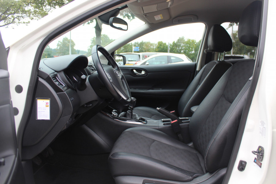 Nissan Pulsar 1.2 DIG-T N-Connecta / Camera / Navigatie / Half leder / 17'' / Keyless / DAB / Cruise Control