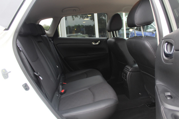 Nissan Pulsar 1.2 DIG-T N-Connecta / Camera / Navigatie / Half leder / 17'' / Keyless / DAB / Cruise Control