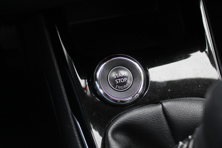 Nissan Pulsar 1.2 DIG-T N-Connecta / Camera / Navigatie / Half leder / 17'' / Keyless / DAB / Cruise Control