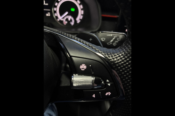 Škoda SCALA 1.5 TSI Sport Business Clima | Cruise | PDC | Trekhaak