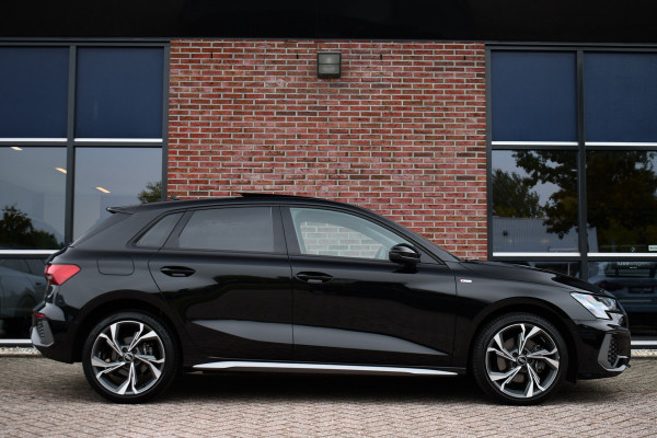 Audi A3 Sportback 40 TFSI e S-Line Pano ACC S-zetels 18inch Audi A3 Sportback 40 TFSI e S-Line Pano ACC S-zetels 18inch