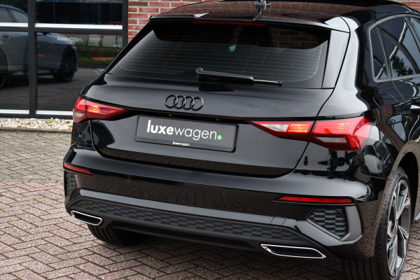 Audi A3 Sportback 40 TFSI e S-Line Pano ACC S-zetels 18inch Audi A3 Sportback 40 TFSI e S-Line Pano ACC S-zetels 18inch