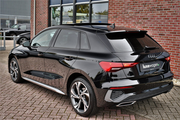 Audi A3 Sportback 40 TFSI e S-Line Pano ACC S-zetels 18inch Audi A3 Sportback 40 TFSI e S-Line Pano ACC S-zetels 18inch